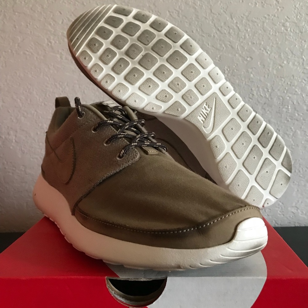 Nike Rosherun - Picture 3 of 3